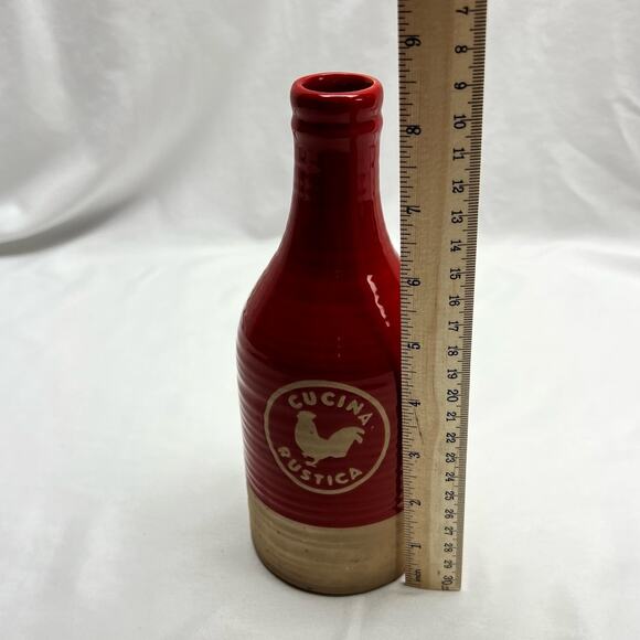 Sur la Table Cucina Rustica Handcrafted Stoneware Olive Oil Cruet Red - Picture 5 of 6